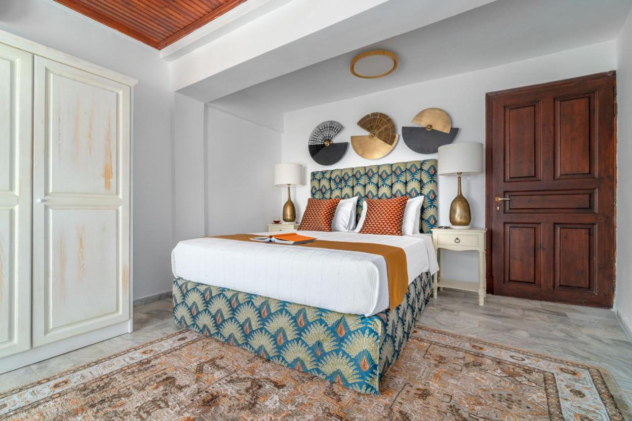 Megaron Skiathos Boutique Residence Bagian luar foto