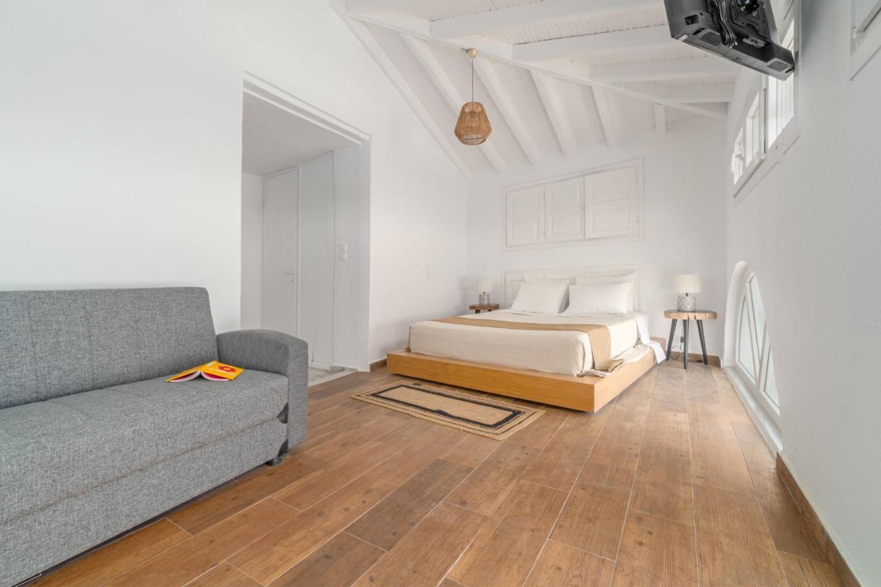 Megaron Skiathos Boutique Residence Bagian luar foto